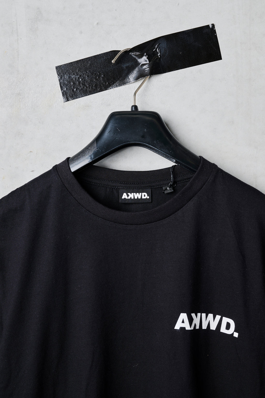 SOCIAL DISTANCING TEE