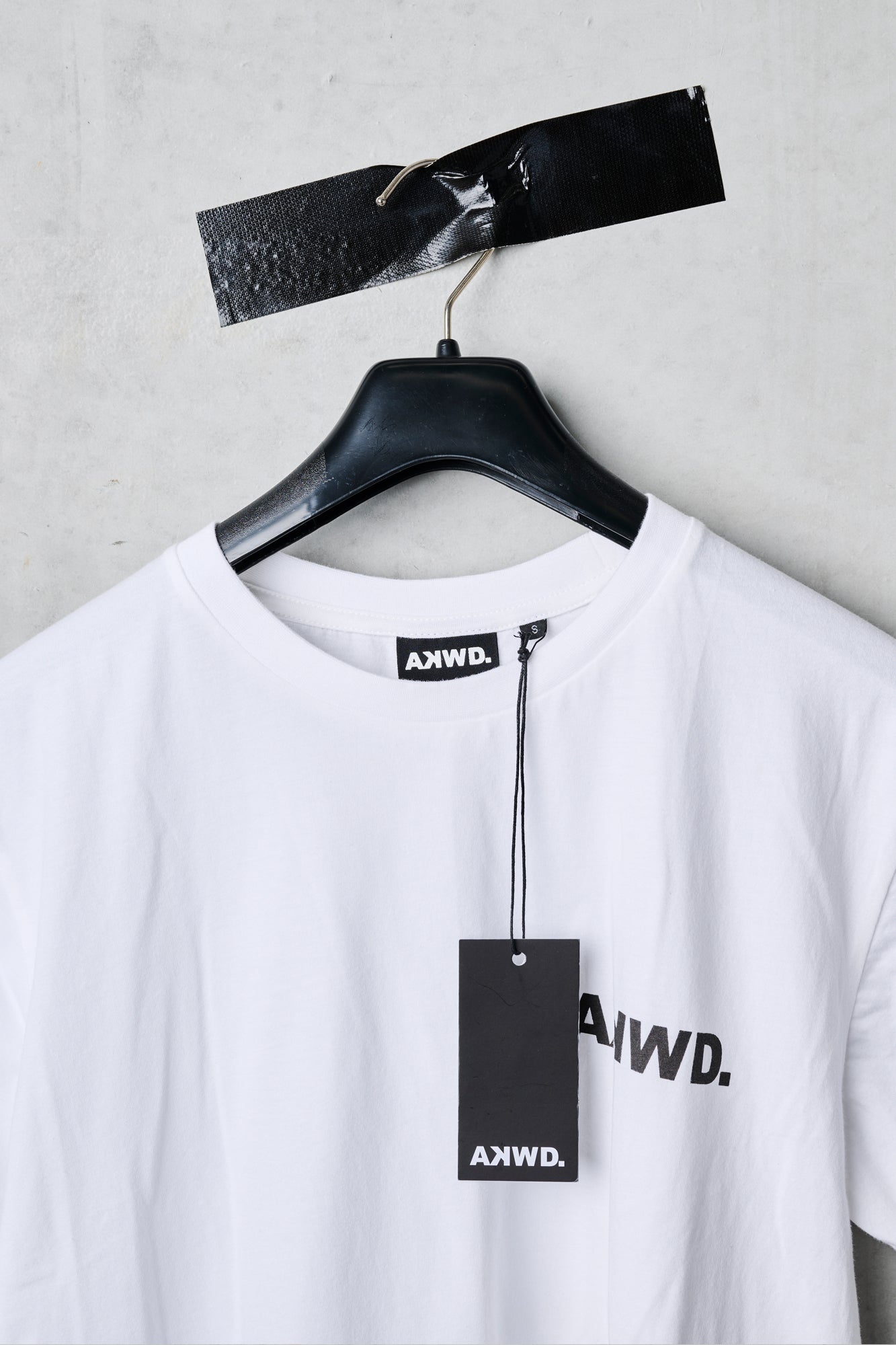 SOCIAL DISTANCING TEE